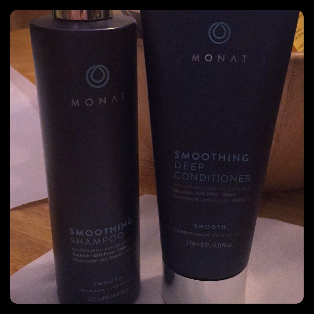 Monat Smoothing shampoo & deep conditioner